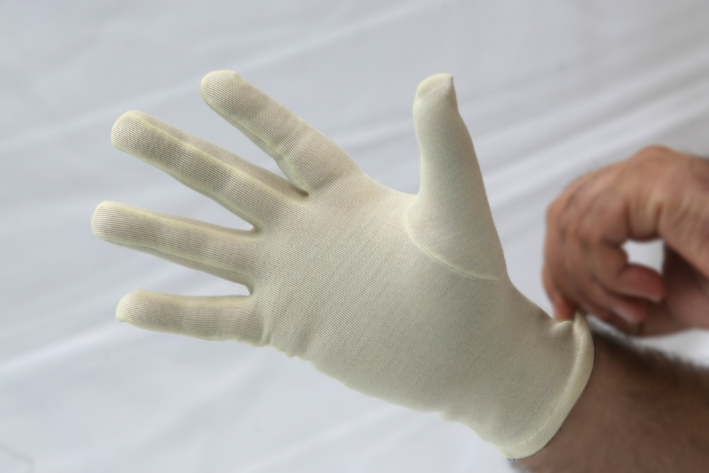 Guante proteccion contra riesgos termicos. Fabricacion nacional