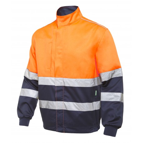 Cazadora alta visibilidad, Cuello alto y cierre con cremallera. Dos bandas reflectantes, 65% Poliester 35% Algodon, EPI Cat II