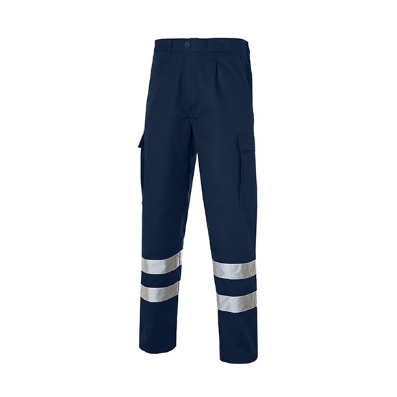 Pantalon elastano Gabardina, bandas reflectantes. Cinturilla elastica, multibolsillos. 65%Algodon-33%Poliester-2%Elastano