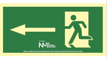 SEÑAL EVACUACIoN FLECHA IZQUIERDA PVC 1MM CLASE A 632X313MM