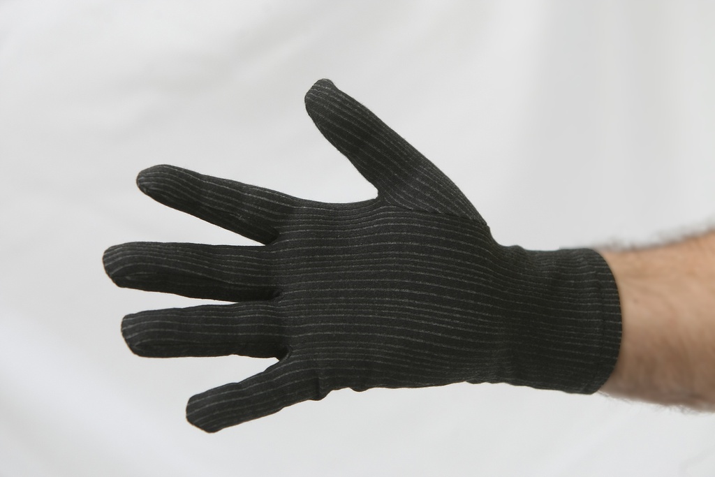 Guante proteccion contra riesgos termicos y arco electrico. Fabricacion nacional Cod.Arancelario 6116.99.00.00